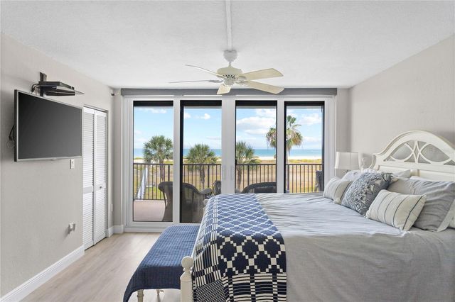 1250 GULF BOULEVARD 302, Clearwater Beach, FL 33767