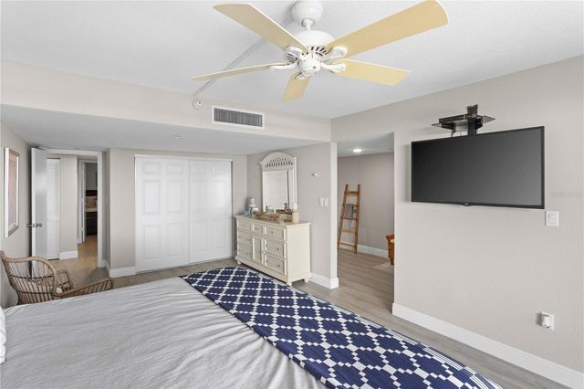 1250 GULF BOULEVARD 302, Clearwater Beach, FL 33767