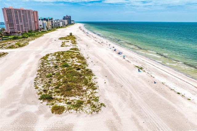 1250 GULF BOULEVARD 302, Clearwater Beach, FL 33767