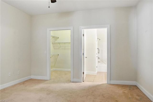 3044 Hughes LN, Hayes, VA 23072