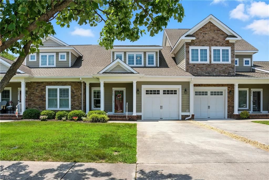 3044 Hughes LN, Hayes, VA 23072