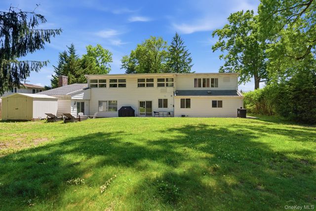 2 Bell Place, Rye Brook, NY 10573