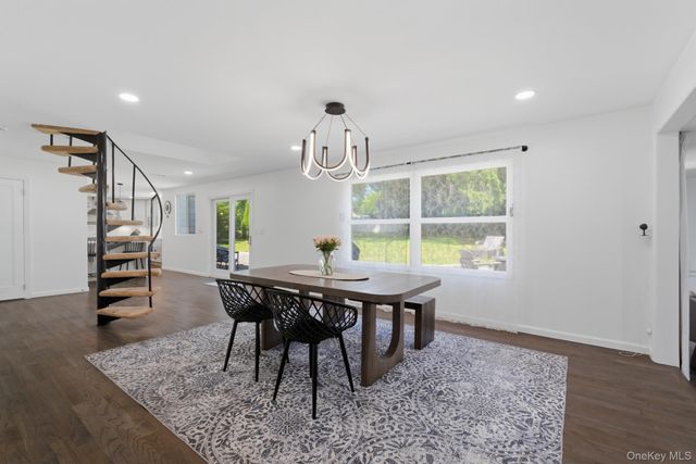 2 Bell Place, Rye Brook, NY 10573