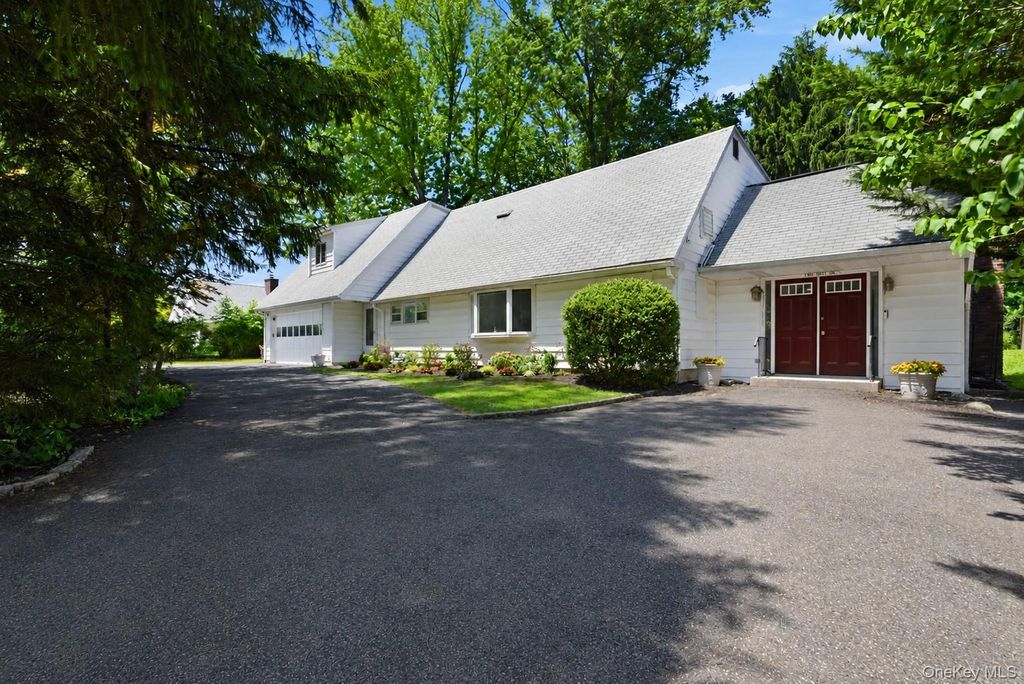 2 Bell Place, Rye Brook, NY 10573