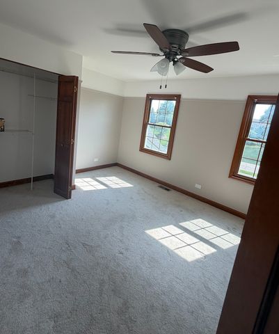 617 Arlington Parkway, Sleepy Hollow, IL 60118