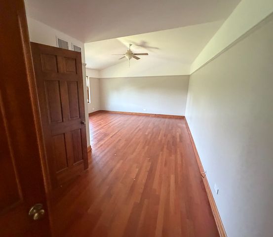 617 Arlington Parkway, Sleepy Hollow, IL 60118