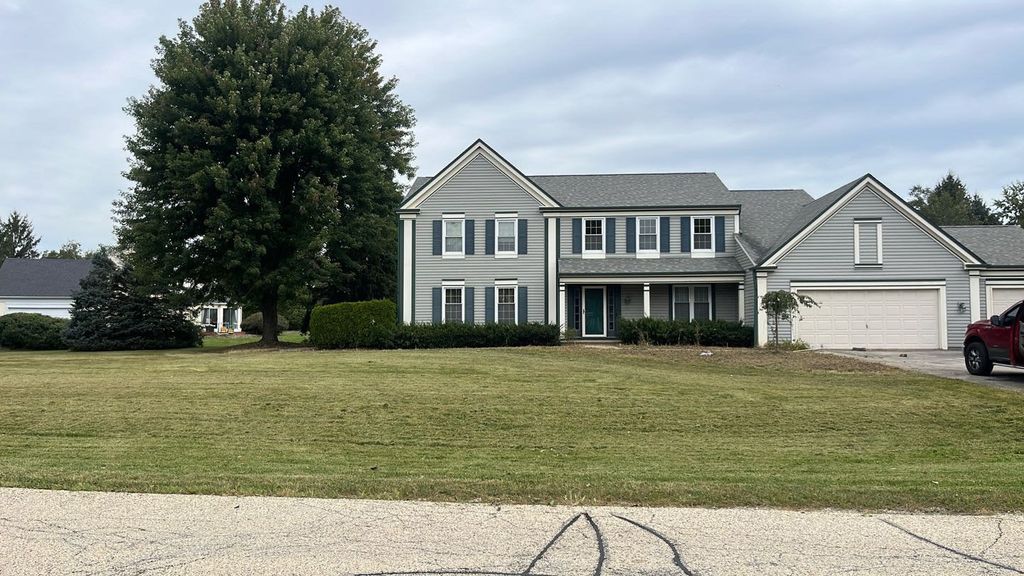 617 Arlington Parkway, Sleepy Hollow, IL 60118