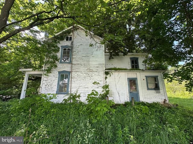 12007 WHITE HALL RD, Chewsville, MD 21721