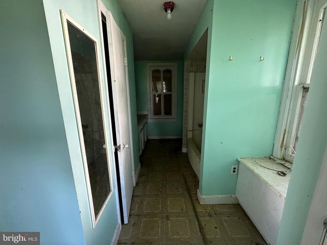 12007 WHITE HALL RD, Chewsville, MD 21721