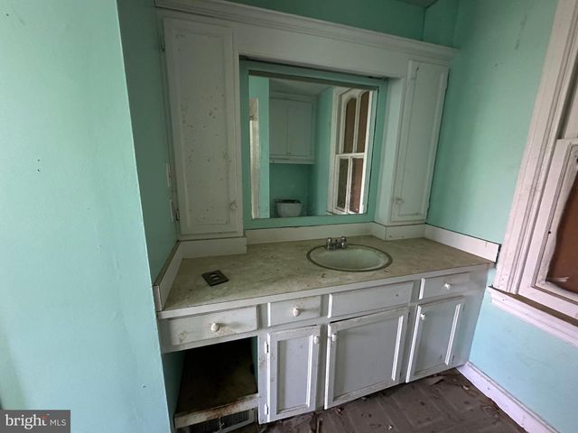 12007 WHITE HALL RD, Chewsville, MD 21721