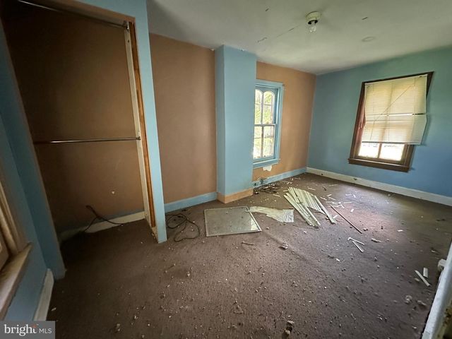 12007 WHITE HALL RD, Chewsville, MD 21721
