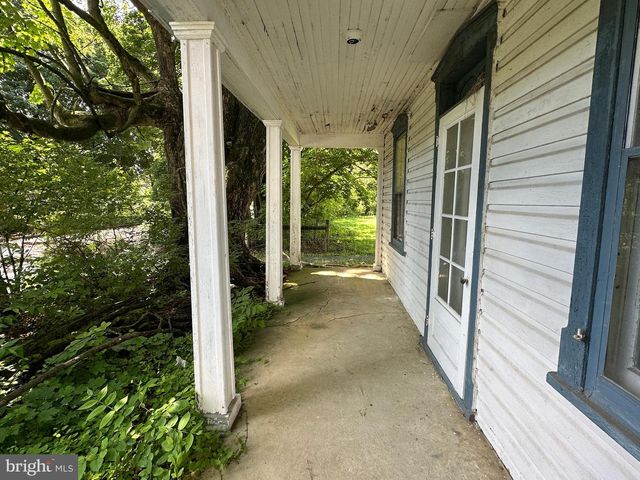 12007 WHITE HALL RD, Chewsville, MD 21721