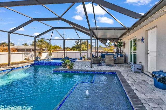 410 GARFIELD AVENUE NW, Port Charlotte, FL 33952