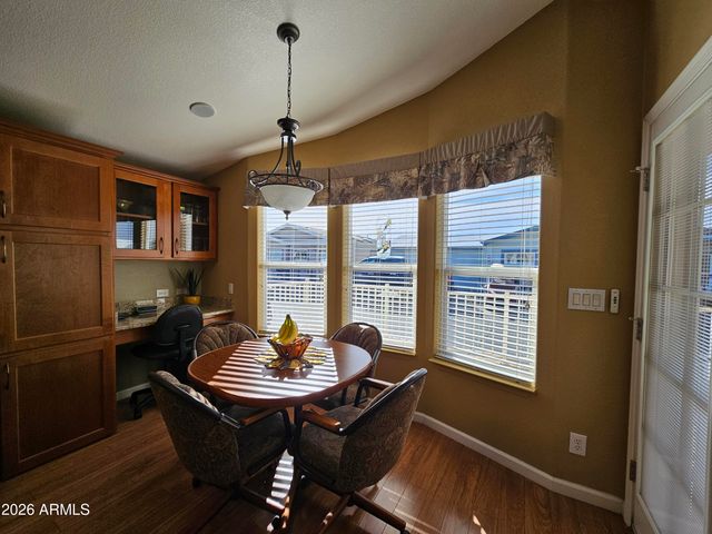 650 N Hawes Road -- 4520, Mesa, AZ 85207