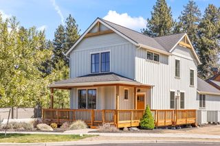 446 S Cottonwood Street, Sisters, OR 97759