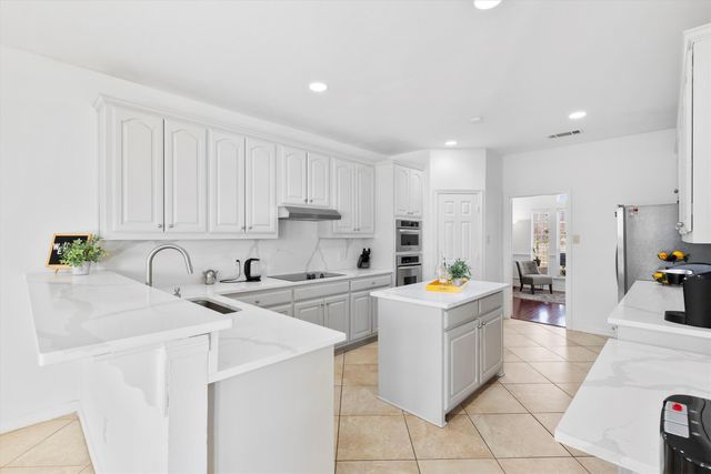 10123 W Clover Lane, Forney, TX 75126