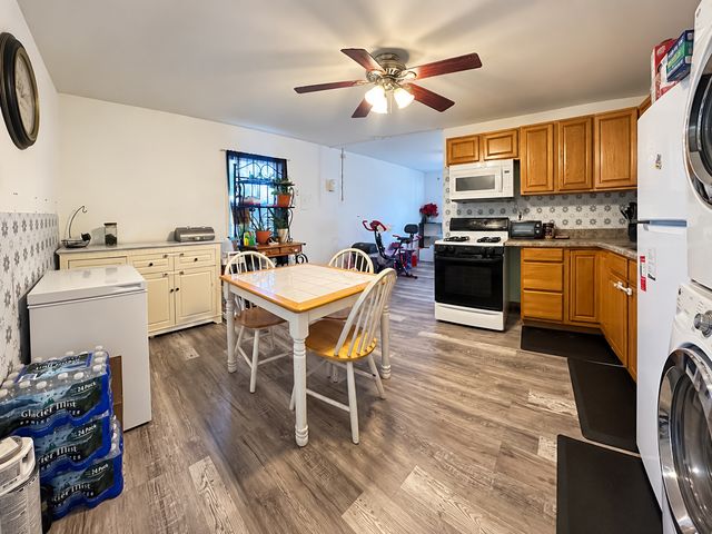 2012 218th Place, Sauk Village, IL 60411