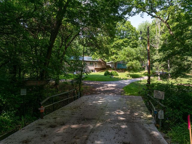 3312 187th Street Court, East Moline, IL 61244