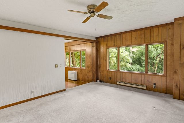 3312 187th Street Court, East Moline, IL 61244