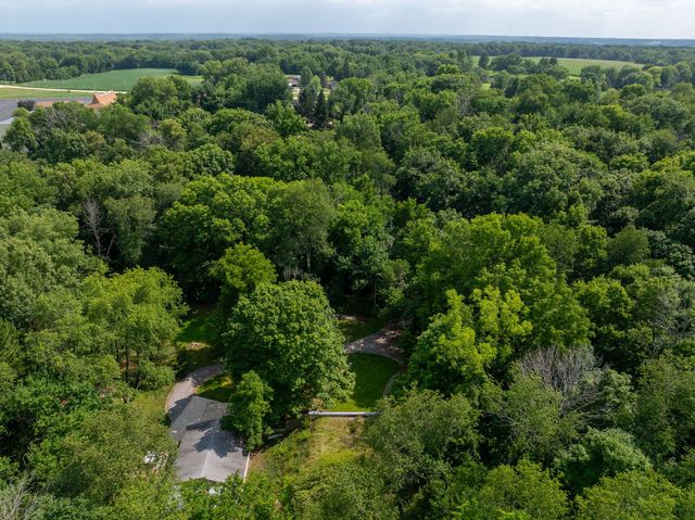 3312 187th Street Court, East Moline, IL 61244