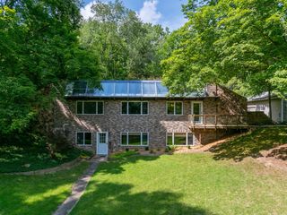 3312 187th Street Court, East Moline, IL 61244