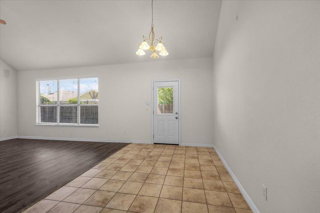 1725 Birds Eye Road, Fort Worth, TX 76177