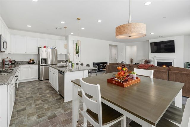 32690 Ascot Hill Circle, Wildomar, CA 92595