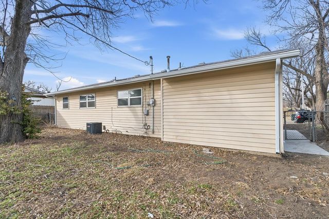 3130 S Richmond, Wichita, KS 67217