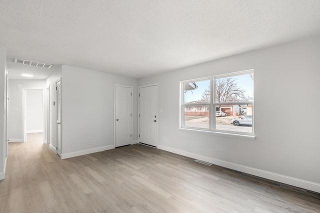 3130 S Richmond, Wichita, KS 67217