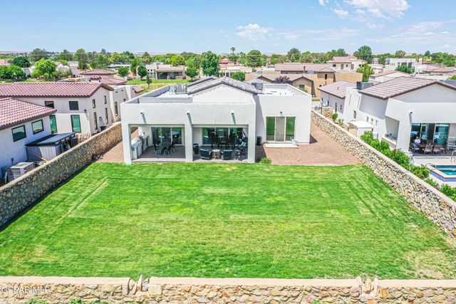 5620 RIVER RUN Street, El Paso, TX 79932