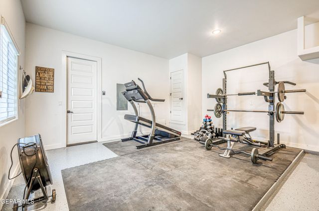 5620 RIVER RUN Street, El Paso, TX 79932