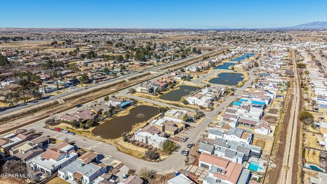 5620 RIVER RUN Street, El Paso, TX 79932