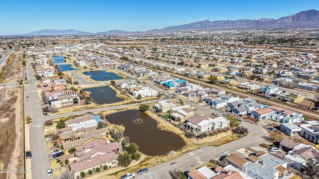 5620 RIVER RUN Street, El Paso, TX 79932