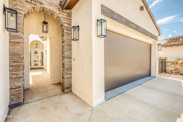5620 RIVER RUN Street, El Paso, TX 79932