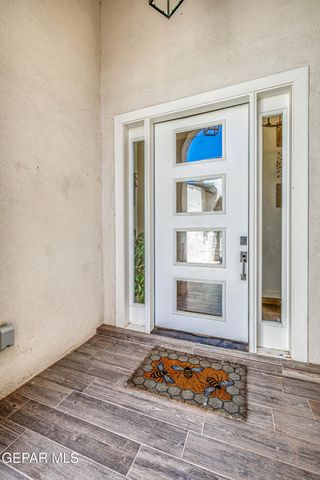5620 RIVER RUN Street, El Paso, TX 79932