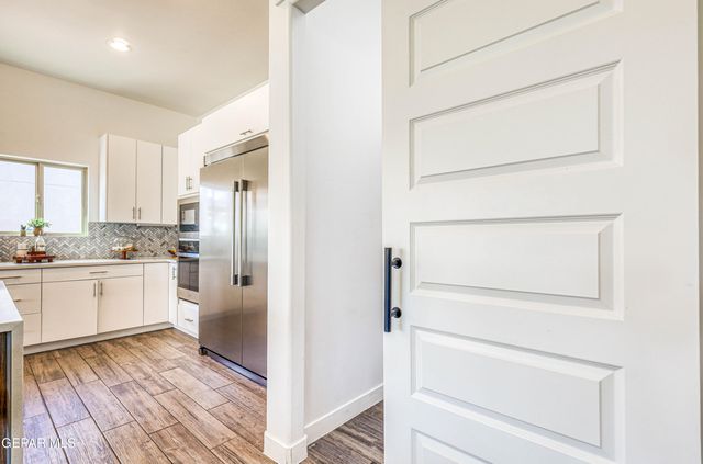 5620 RIVER RUN Street, El Paso, TX 79932