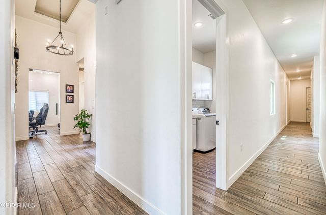 5620 RIVER RUN Street, El Paso, TX 79932