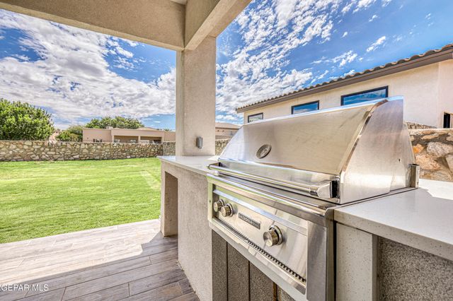 5620 RIVER RUN Street, El Paso, TX 79932
