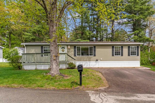 16 Eric Avenue, Nashua, NH 03062