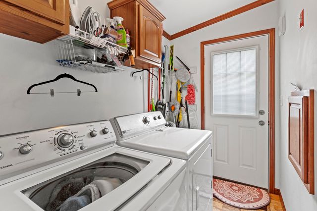16 Eric Avenue, Nashua, NH 03062