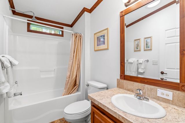 16 Eric Avenue, Nashua, NH 03062