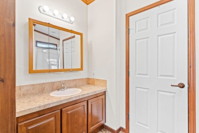 16 Eric Avenue, Nashua, NH 03062