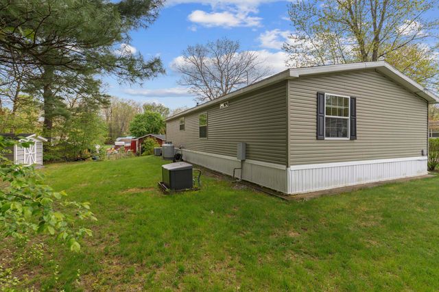 16 Eric Avenue, Nashua, NH 03062