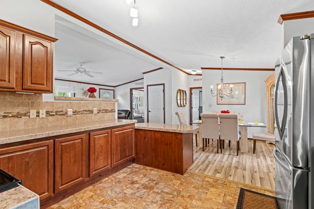 16 Eric Avenue, Nashua, NH 03062