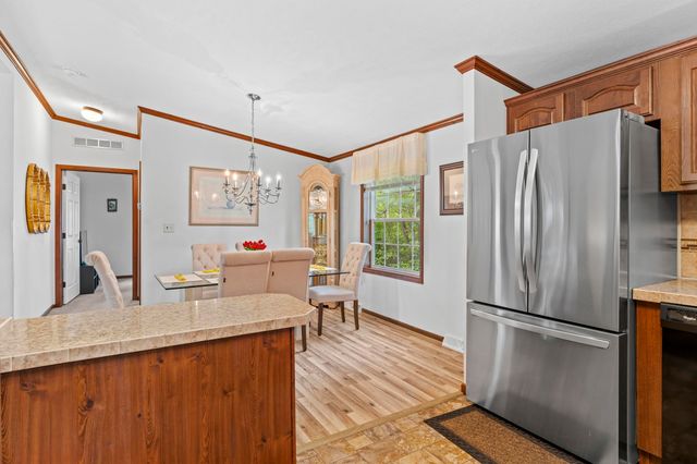 16 Eric Avenue, Nashua, NH 03062