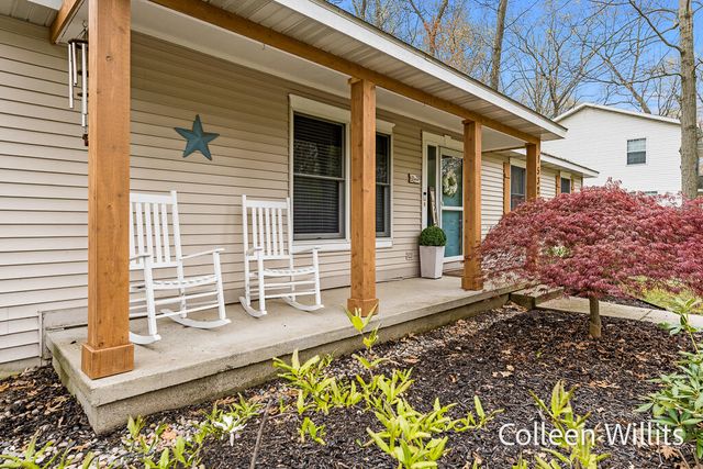 15324 Grand Oak Road, Grand Haven, MI 49417