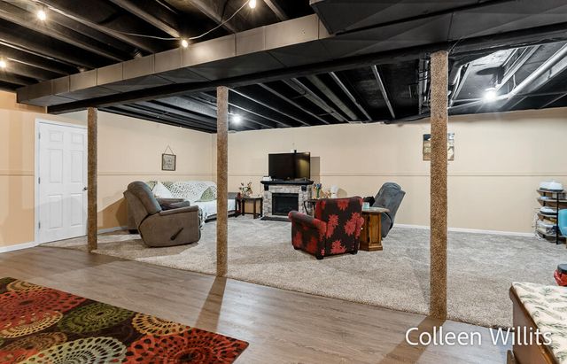 15324 Grand Oak Road, Grand Haven, MI 49417