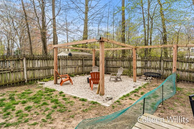 15324 Grand Oak Road, Grand Haven, MI 49417