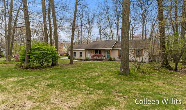 15324 Grand Oak Road, Grand Haven, MI 49417