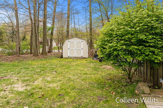 15324 Grand Oak Road, Grand Haven, MI 49417